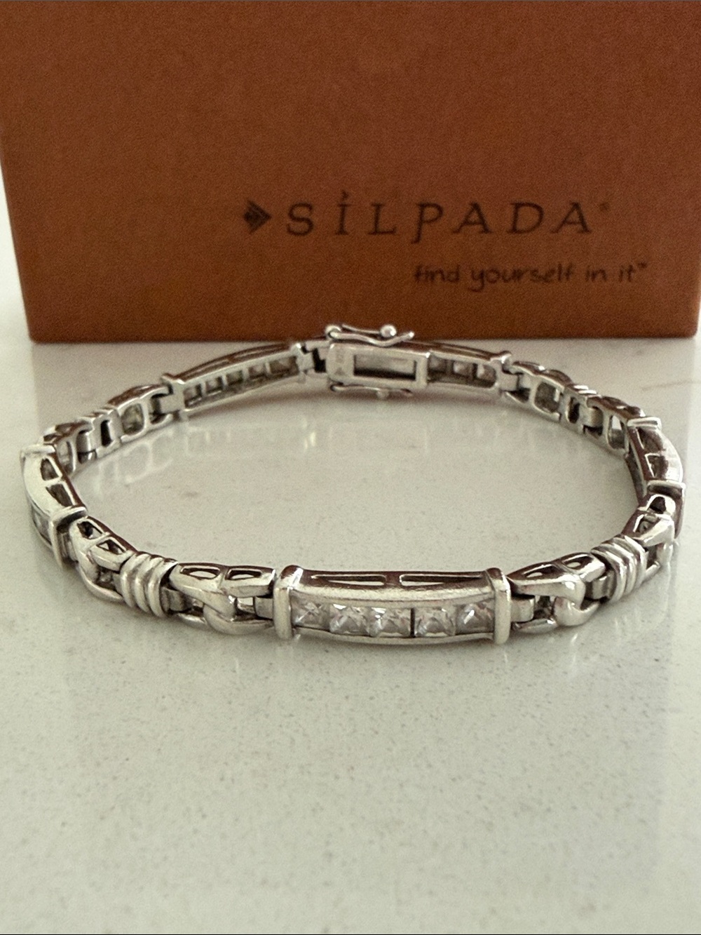 HTF ✨ Silpada Sterling Silver Cubic Zirconia Tennis Bracelet B0764